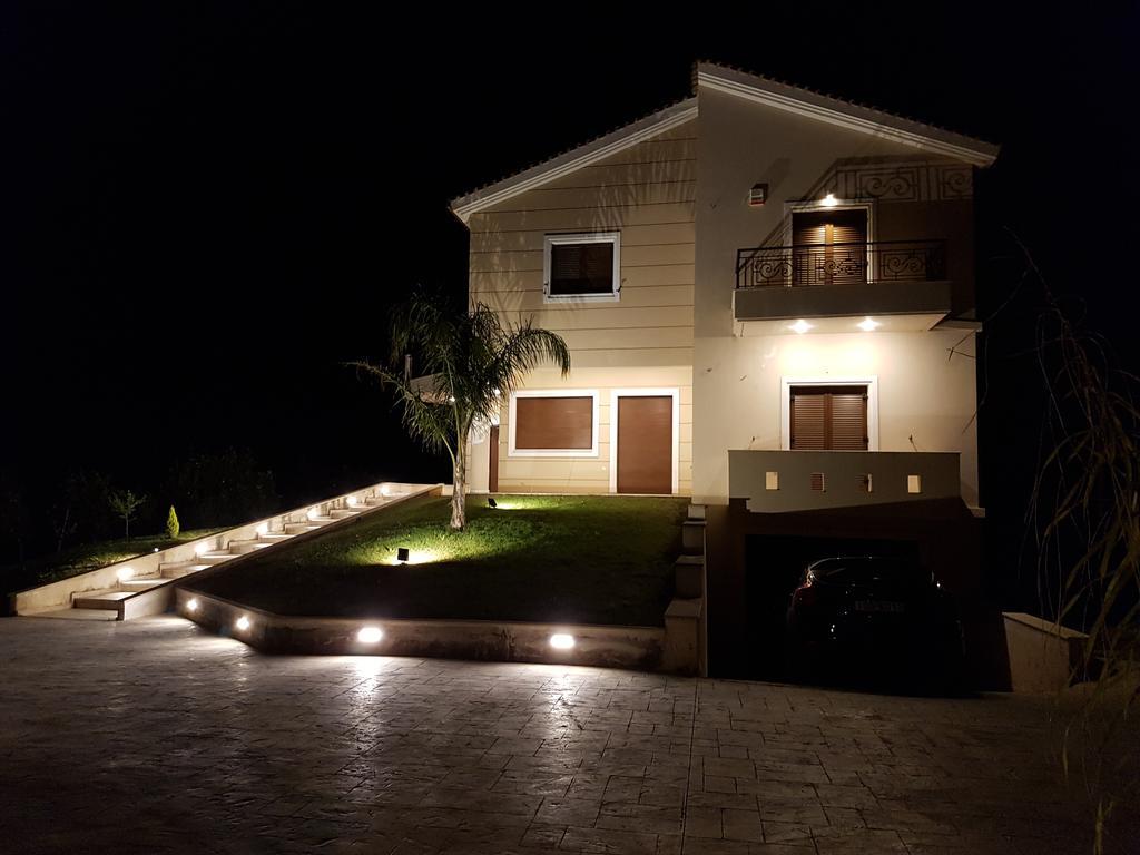 איגיו Dimitris Villa מראה חיצוני תמונה