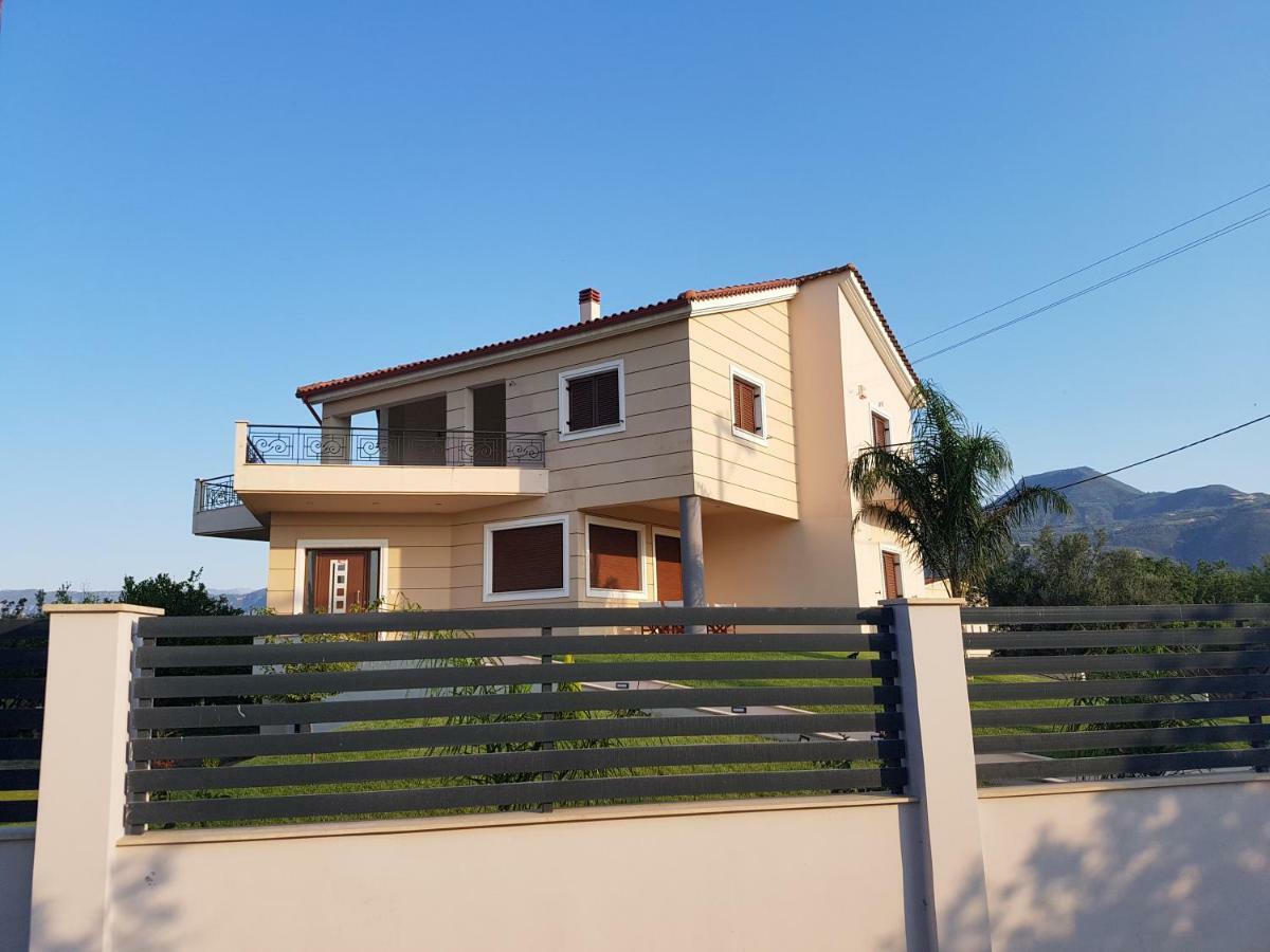 איגיו Dimitris Villa מראה חיצוני תמונה